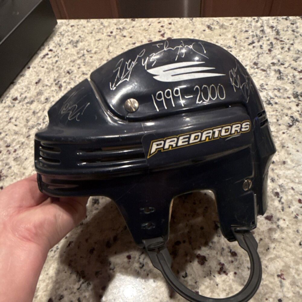 Nashville Predators Autographed Hockey Helmet 1999-2000 Original Team Signed - Picture 2 of 9